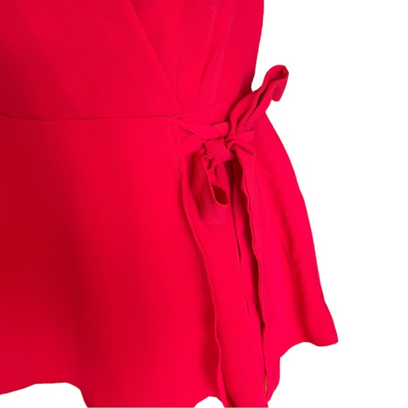 🚨 NEW Red Peplum Blouse ruffle sleeve - Picture 3 of 6